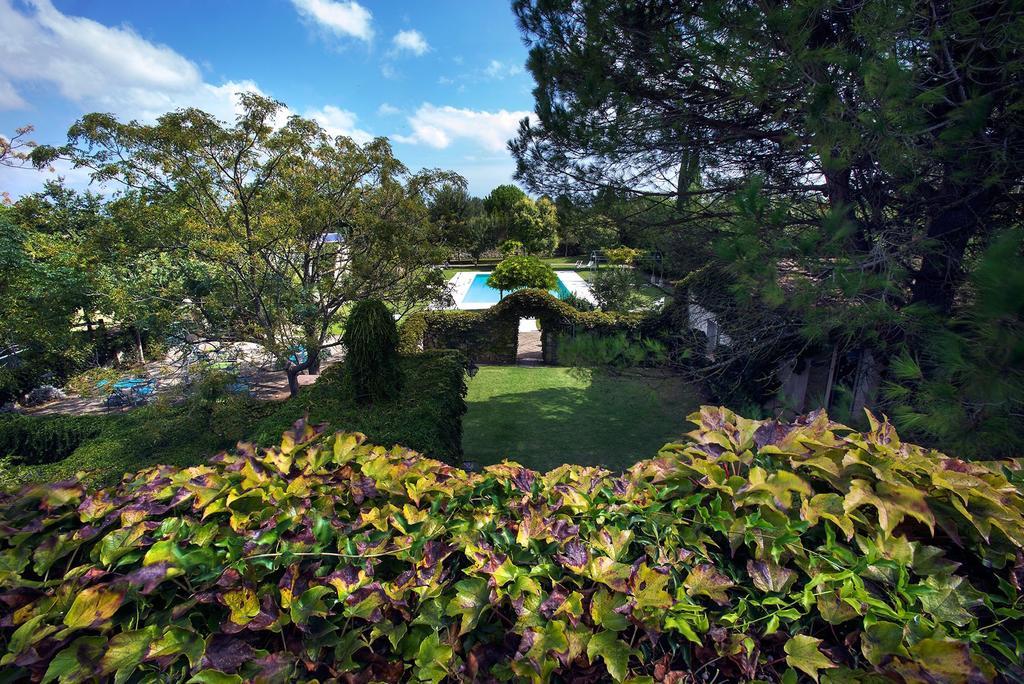 Tenuta Sant'Andrea Giuggianello Ngoại thất bức ảnh